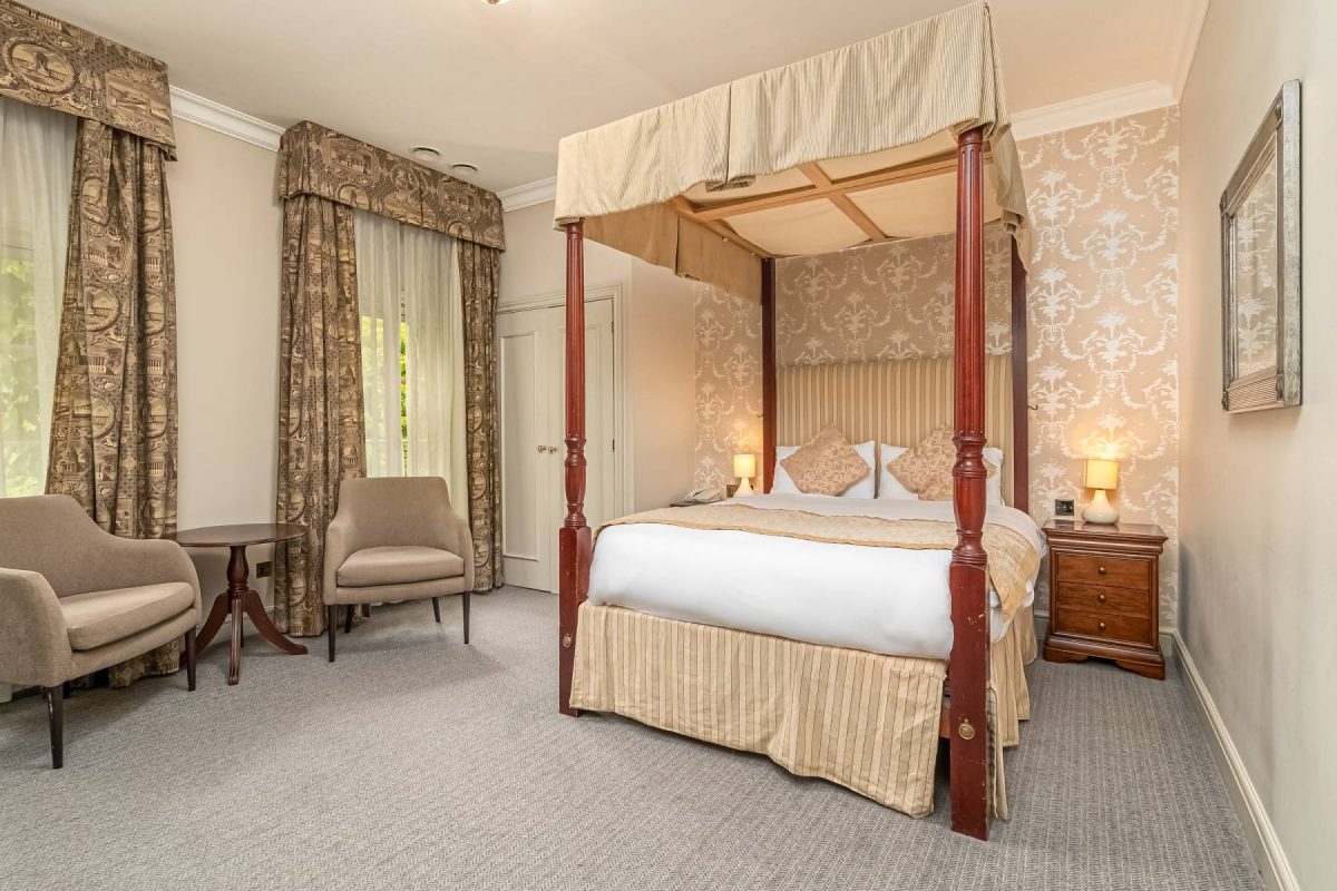 pic  - Mercure Salisbury White Hart