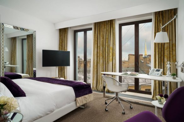 Paypoqdagi kotiblarning porno fotosuratlari Vernadskiy kochasidagi erotik massaj saloni