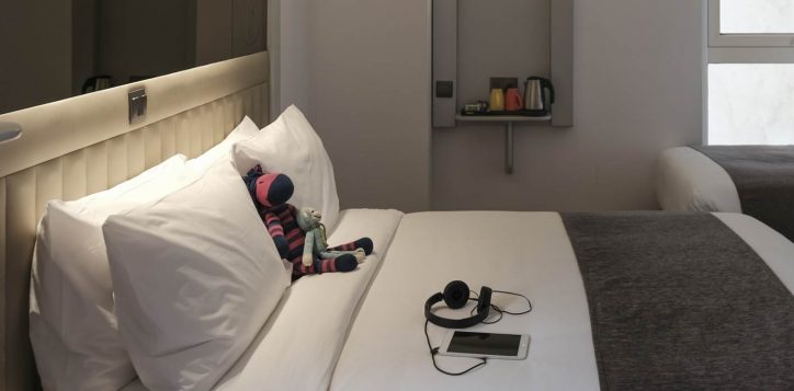 family-room-ibis-styles-hotel-nairobi-2