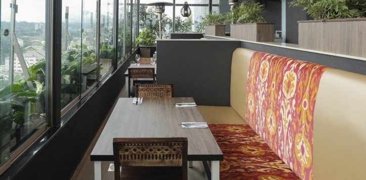 top-floor-restaurant-ibis-styles-hotel-nairobi-2-2
