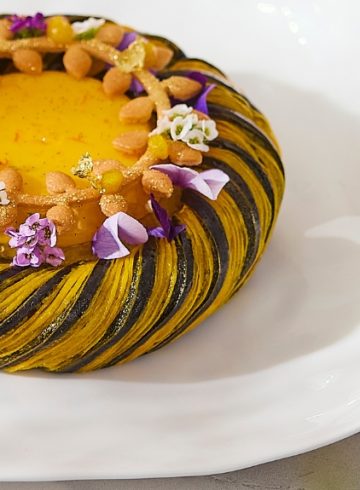 la-haute-croissanterie-blossoms
