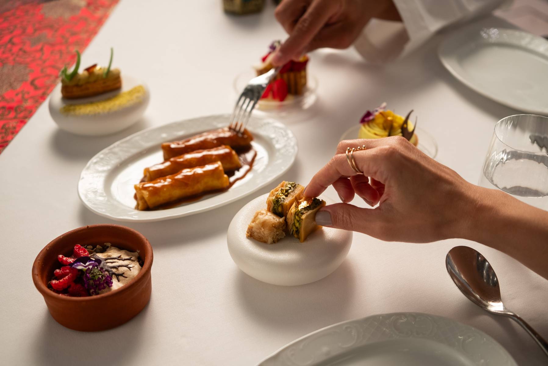 dubai-in-mumbai-flavours-of-arabia-at-pondichery-cafe