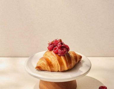 introducing-fruit-kiss-the-new-la-haute-croissanterie-summer-collection