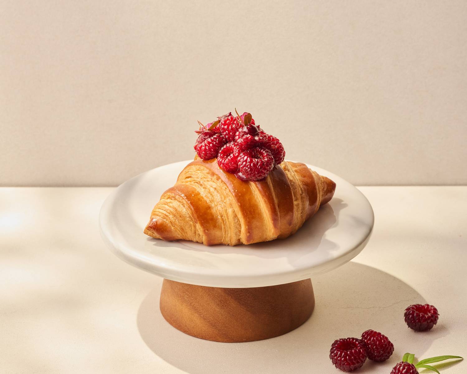 introducing-fruit-kiss-the-new-la-haute-croissanterie-summer-collection