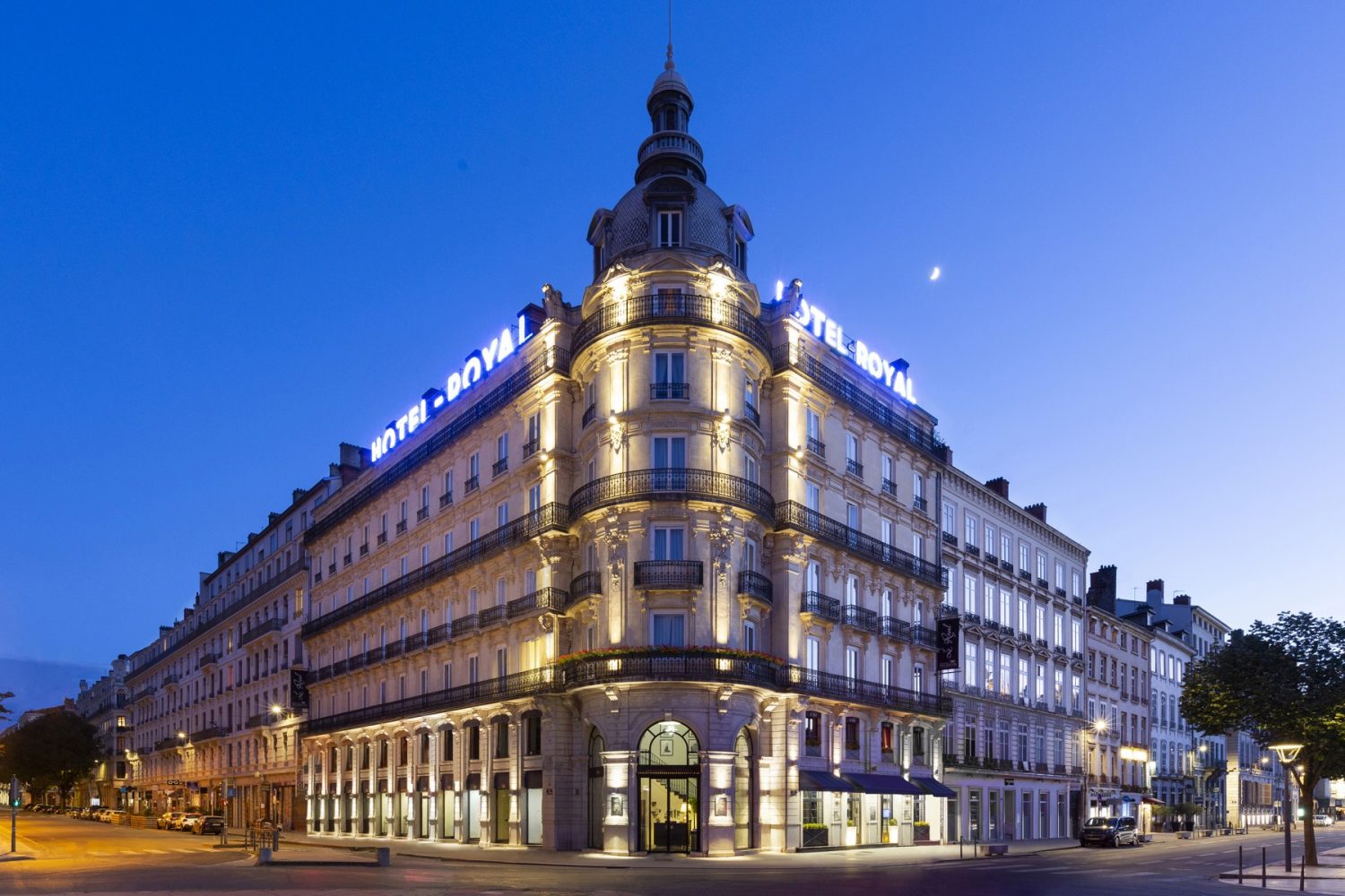 hotel-le-royal-lyon-mgallery-la-maison-lyonnaise-par-excellence