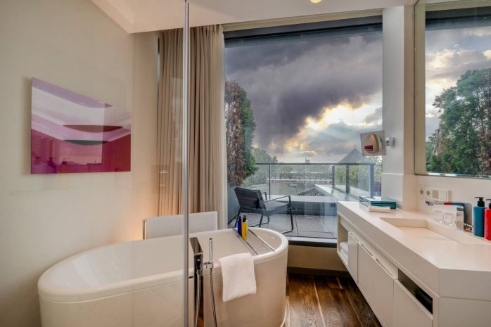 embassy-balkon-zimmer