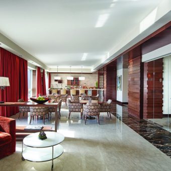 executive-lounge-access