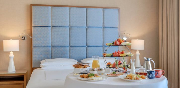 h1p8_bed_and_breakfast_3