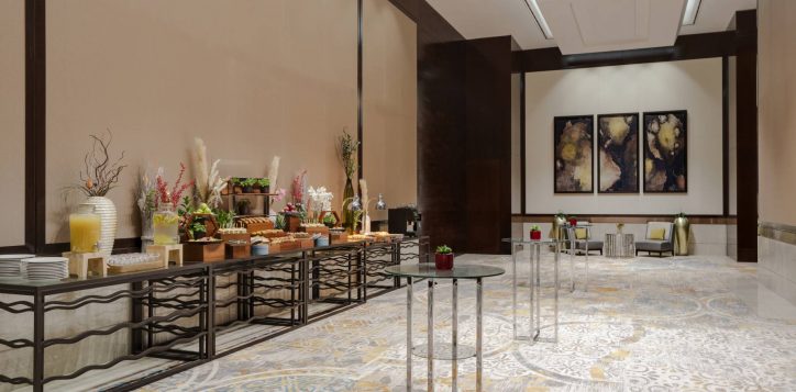 h1p8_ballroom_coffee_break_1