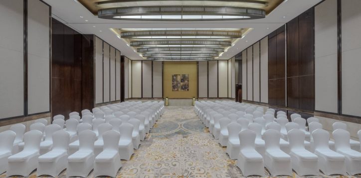 h1p8_ballroom_theatre_setting