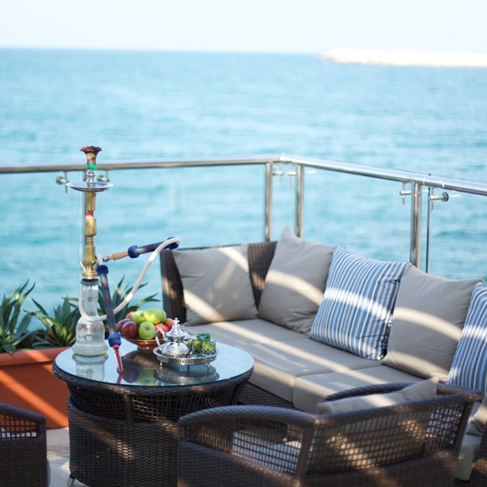 amouage-lounge-terrace