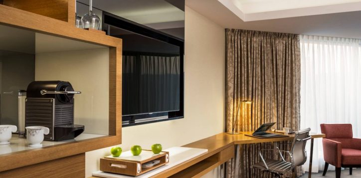 swiss-advantage-room-12-2