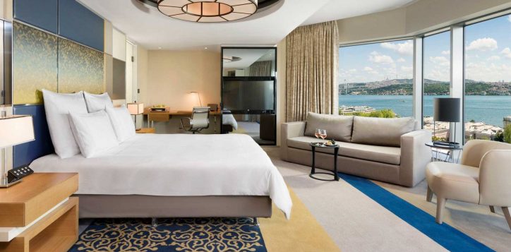 executive-corner-bosphorus-view-room-1