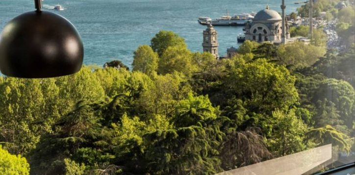 deluxe-suite-bosphorus-view-room-2