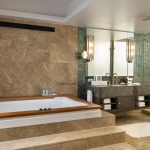 presidential-suite-bathroom-150x150