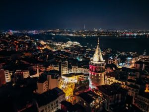 lights-of-istanbul-looking-at-the-city-from-the-bosphorus