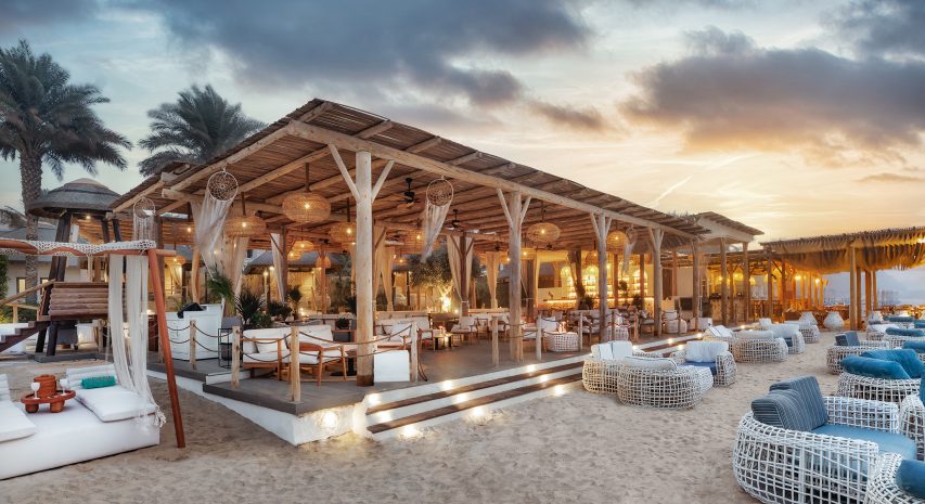 laguna-beach-lounge