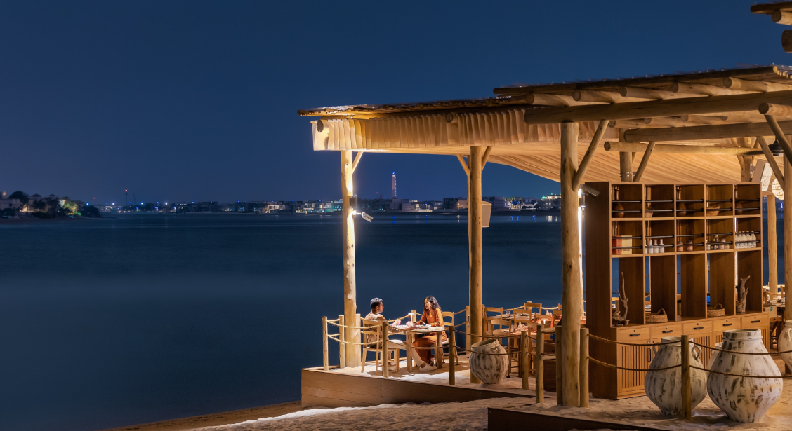 mediterranean-laguna-beach-taverna-lounge