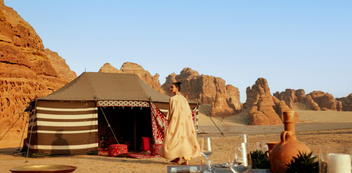 3-banyan-tree-alula-woman-tent-desert-2023