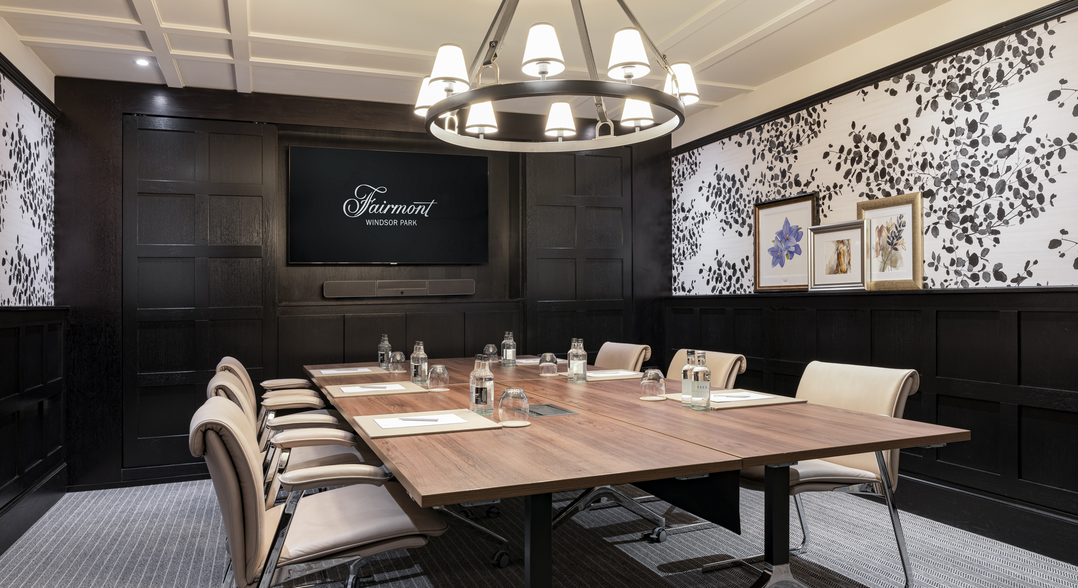 Bluebell Meeting Space in Windsor at Fairmont Windsor Park Hotel