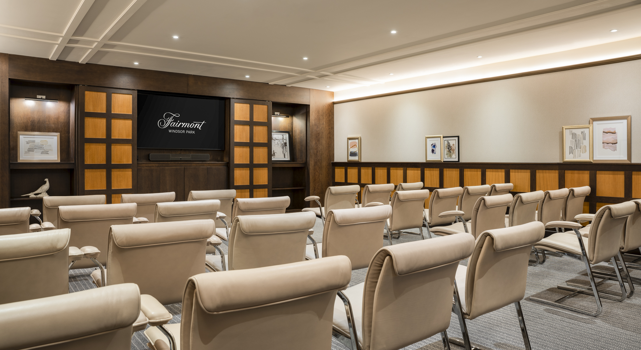 Lavender Meeting Space in Windsor at Fairmont Windsor Park Hotel