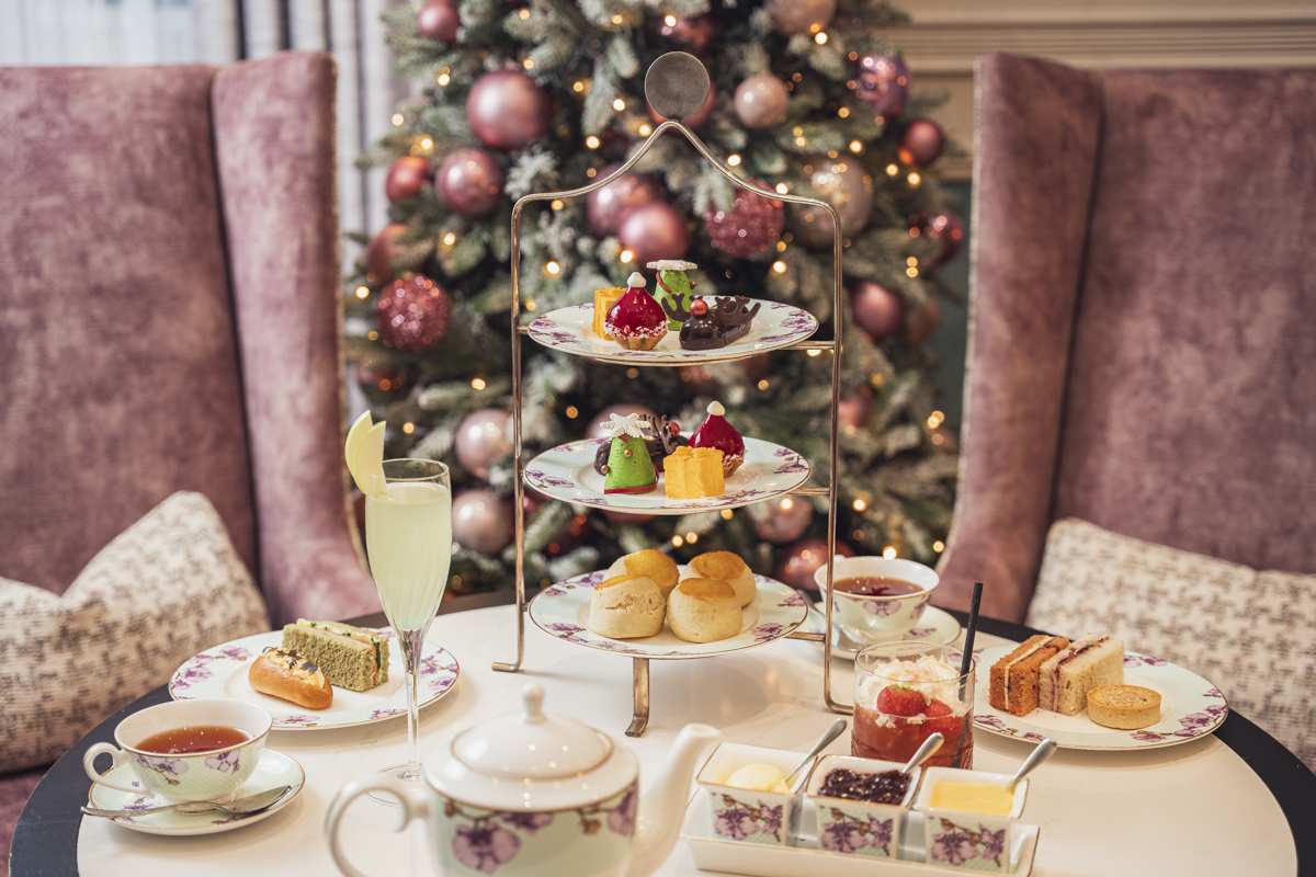 Christmas Afternoon Tea at Fairmont Windsor Park