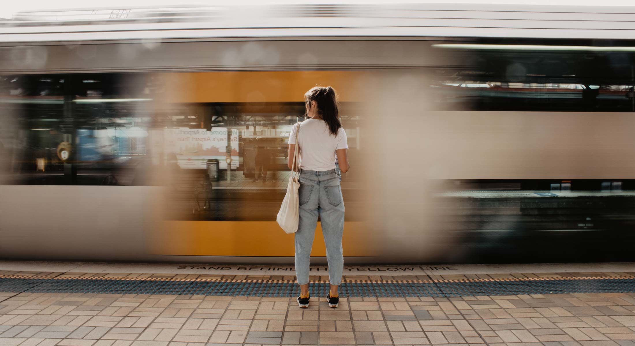 Fairmont Windsor Park by train