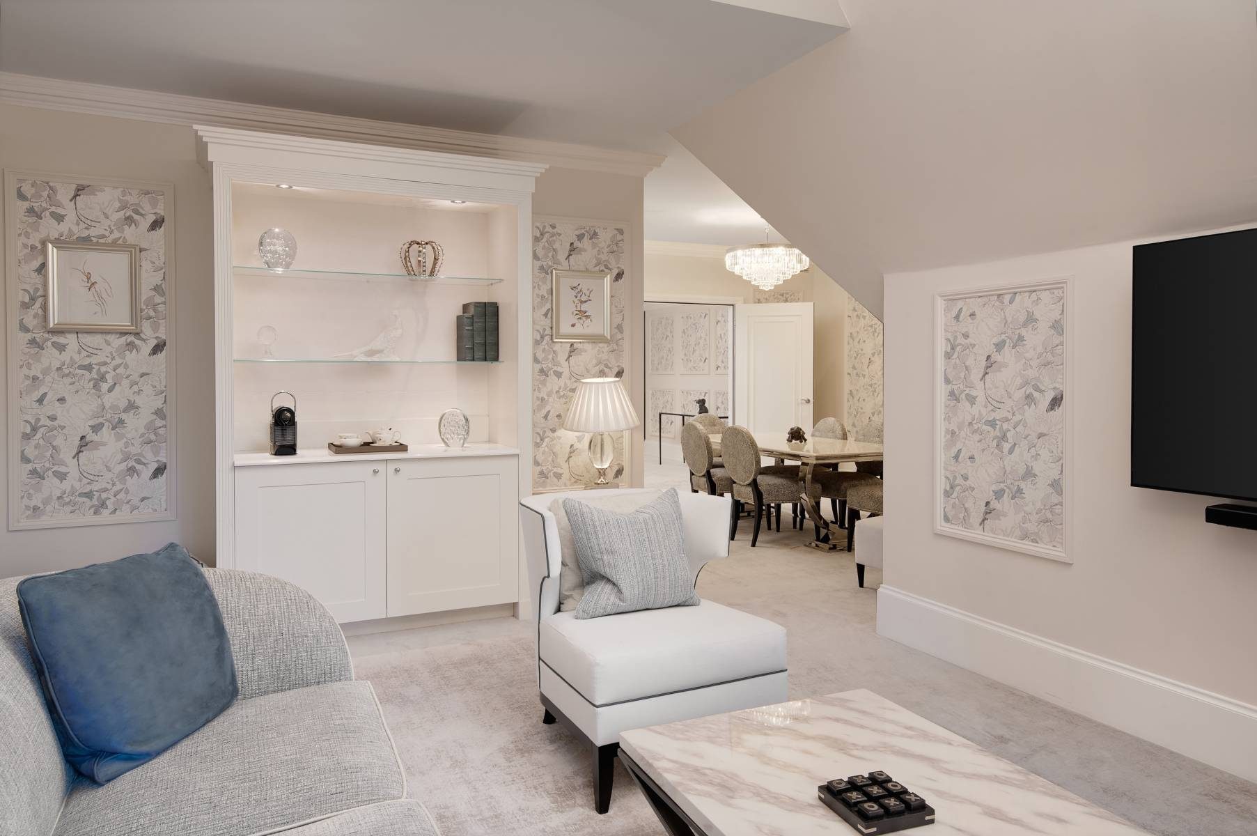 Luxury Two Bedroom Suite_Snowdrop_2