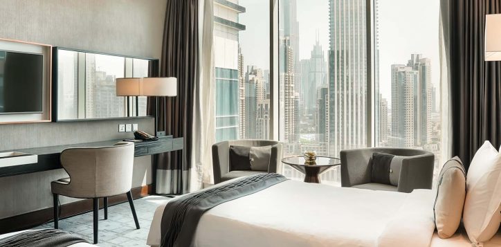 executive-twin-burj-view-room-1-2