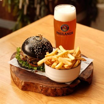 roland-garros-ultimate-burger-beer-combo