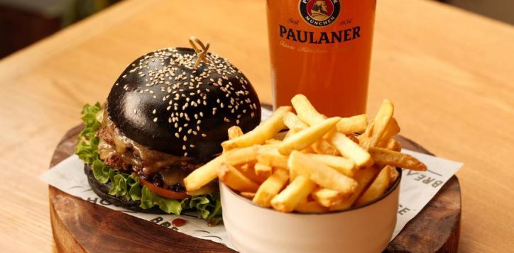 roland-garros-ultimate-burger-beer-combo