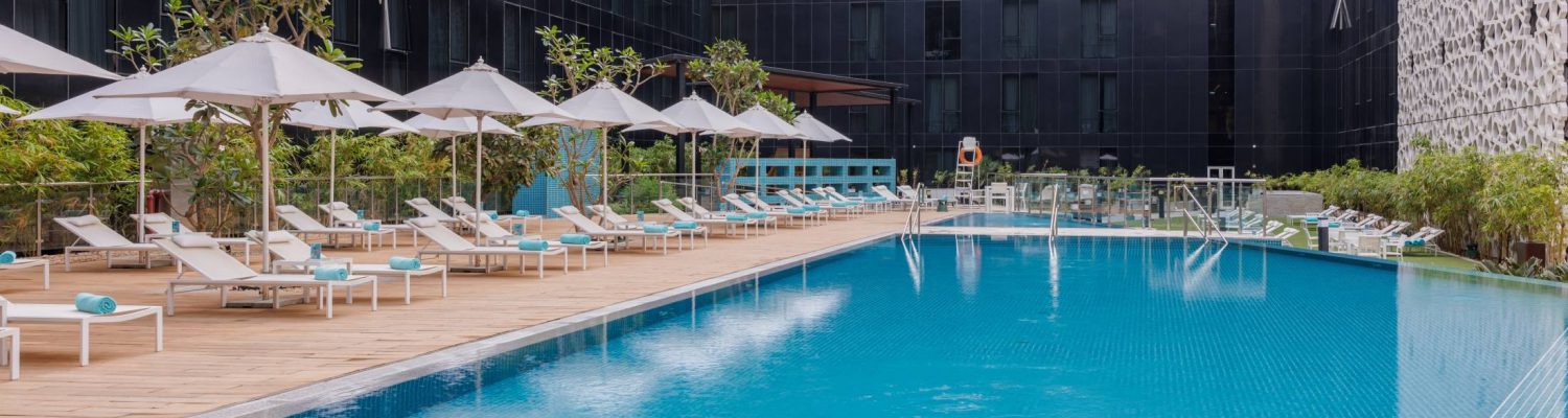huzza-poolside-offers