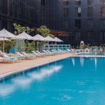 huzza-poolside-offers