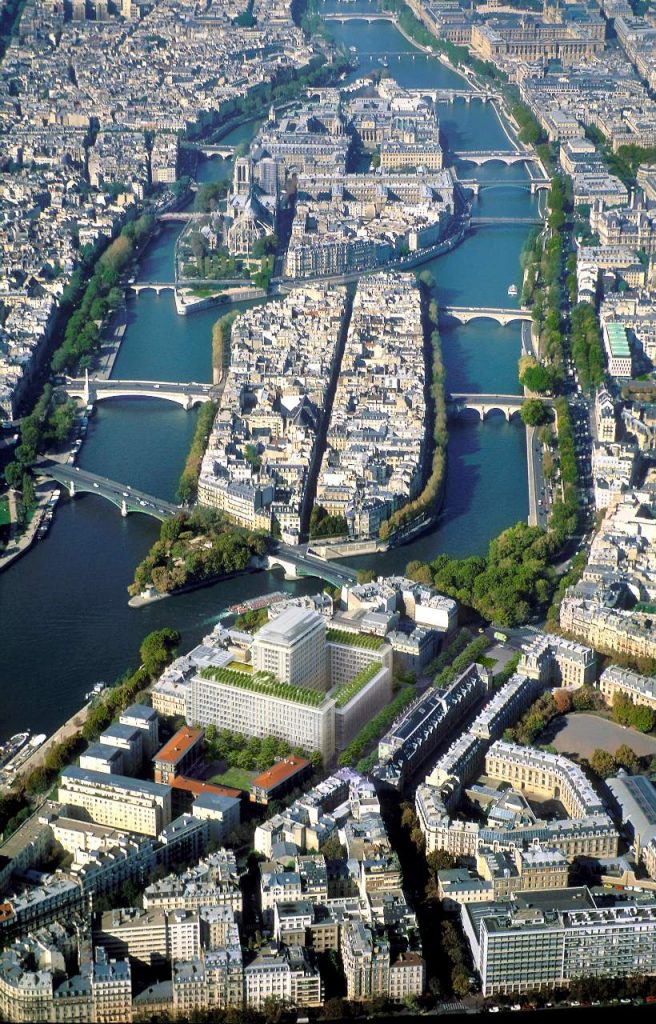 Morland Mixite Capitale Paris view