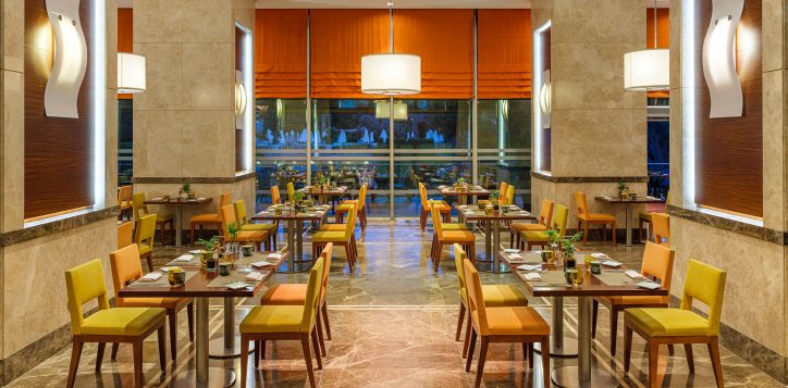 cafe-swiss-swissotel-buyuk-efes-izmir1