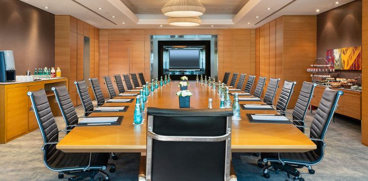 petek-meeting-room-swissotel-buyuk-efes-izmir