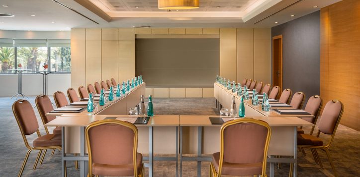 didim-meeting-room-swissotel-buyuk-efes-izmir