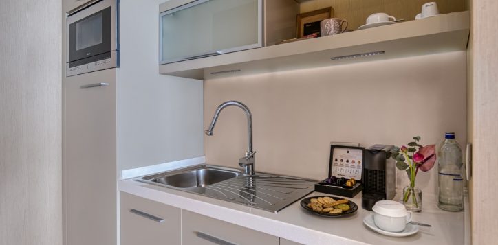 executive-sea-view-suite_kitchnette-buyuk