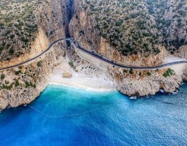 arabayla-ege-turu-icin-en-iyi-rota-izmirden-akdenize-uzanan-tatil-rehberi