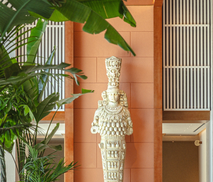 lobby-lounge