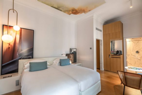 premium-luxury-family-room