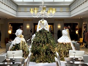 Un bal d'hiver - Décorations de Noël au Sofitel Paris Le Faubourg