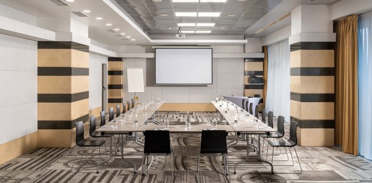 mercure_unirii_meeting_mircea_voda_slide_01