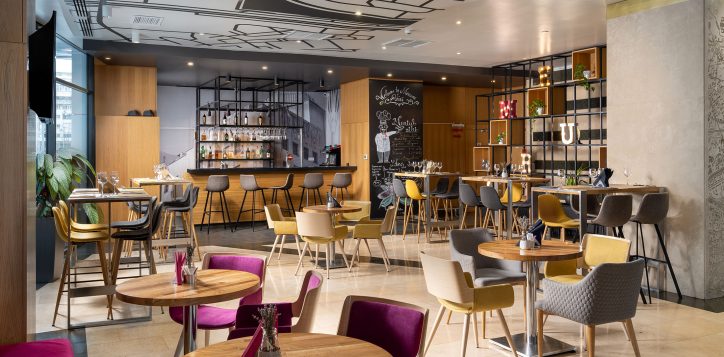 mercure_unirii_dining_slide_02