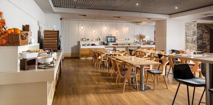 mercure_unirii_dining_restaurant_slide_01