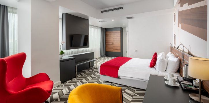 mercure_unirii_rooms_privilege_room_slide_01