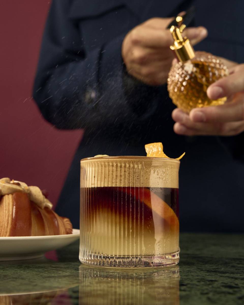 Le Tonique croissant and iced espresso tonic pairing