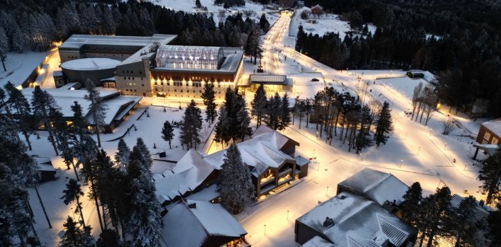 hotel-dis-cekim-gece
