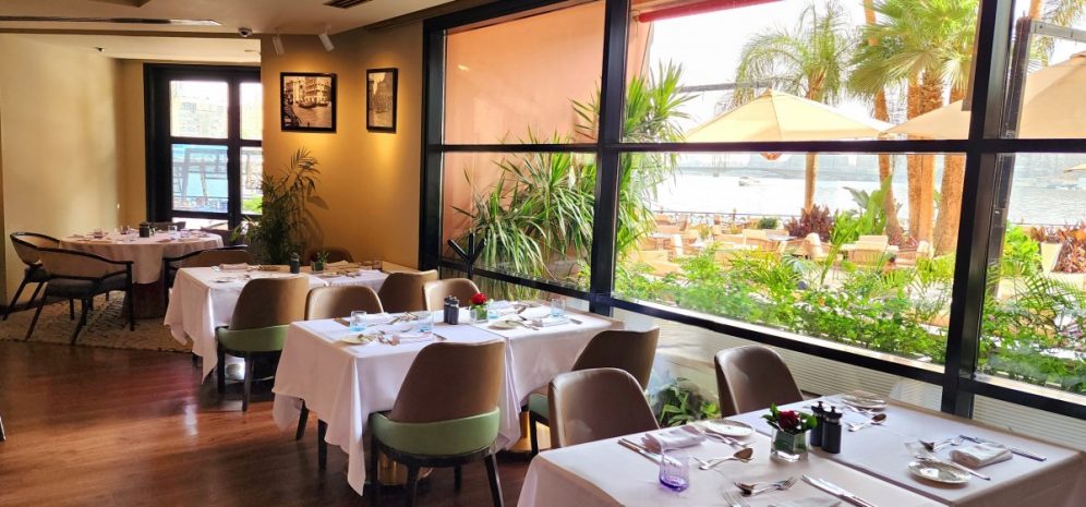 restaurants-bars