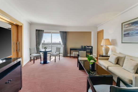 prestige-panoramic-suite